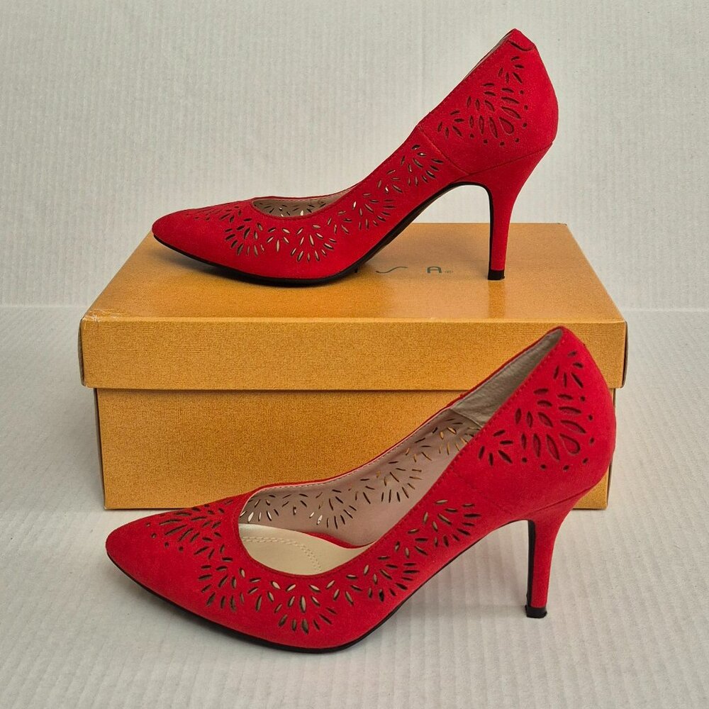 Unisa Women Shoes Red Fabric Upper High Heels Unhoda Size 6 - Pre-owned w/Box
